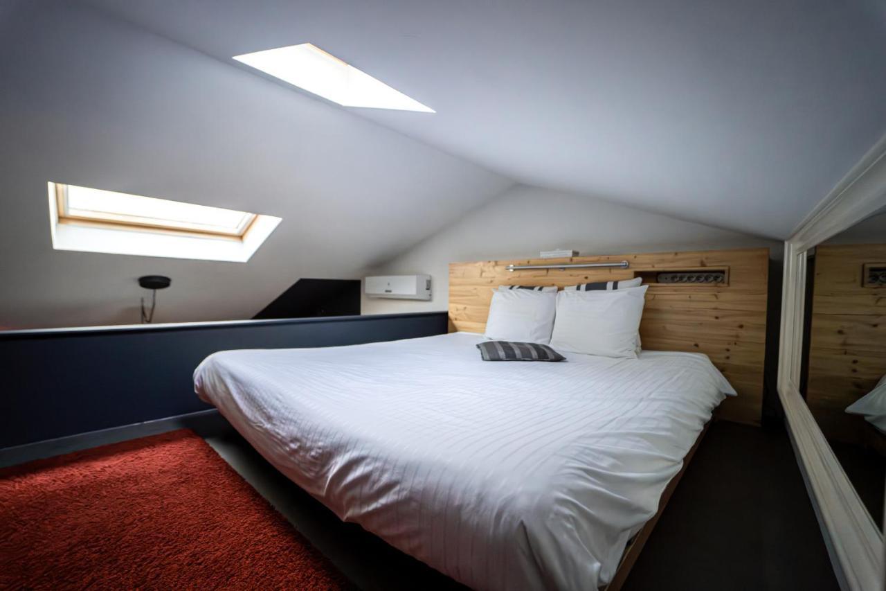 Le Lov'T - Suite Avec Jacuzzi Spontin Eksteriør billede